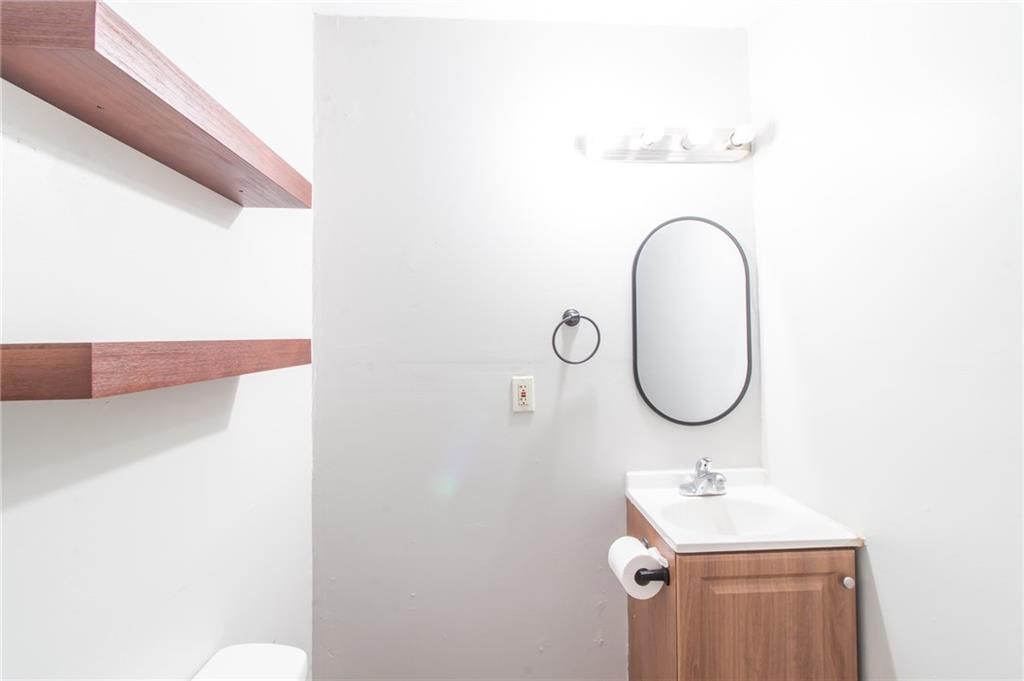 1830 Poplar Street — photo 16