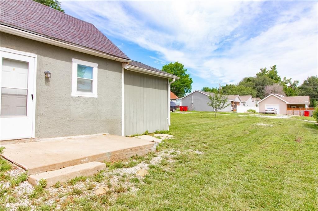 1830 Poplar Street — photo 20