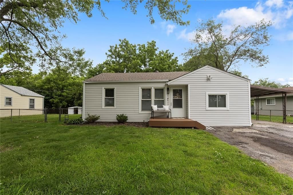 8106 NW Mo-9 Highway, Parkville, MO