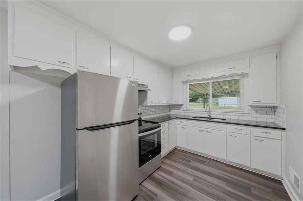 10001 Bellaire Avenue — photo 11