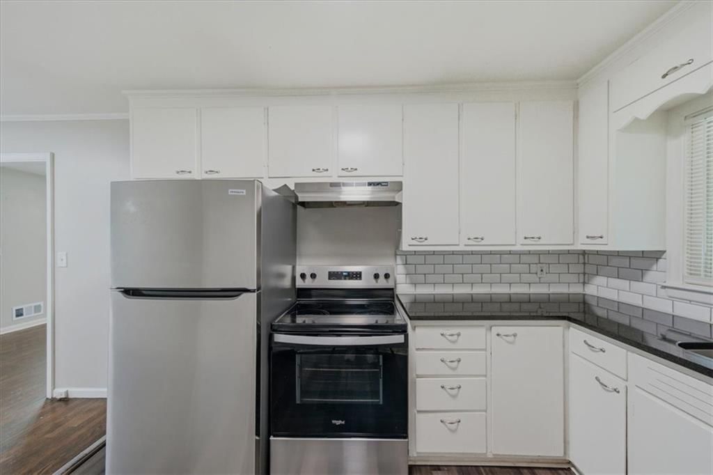 10001 Bellaire Avenue — photo 12