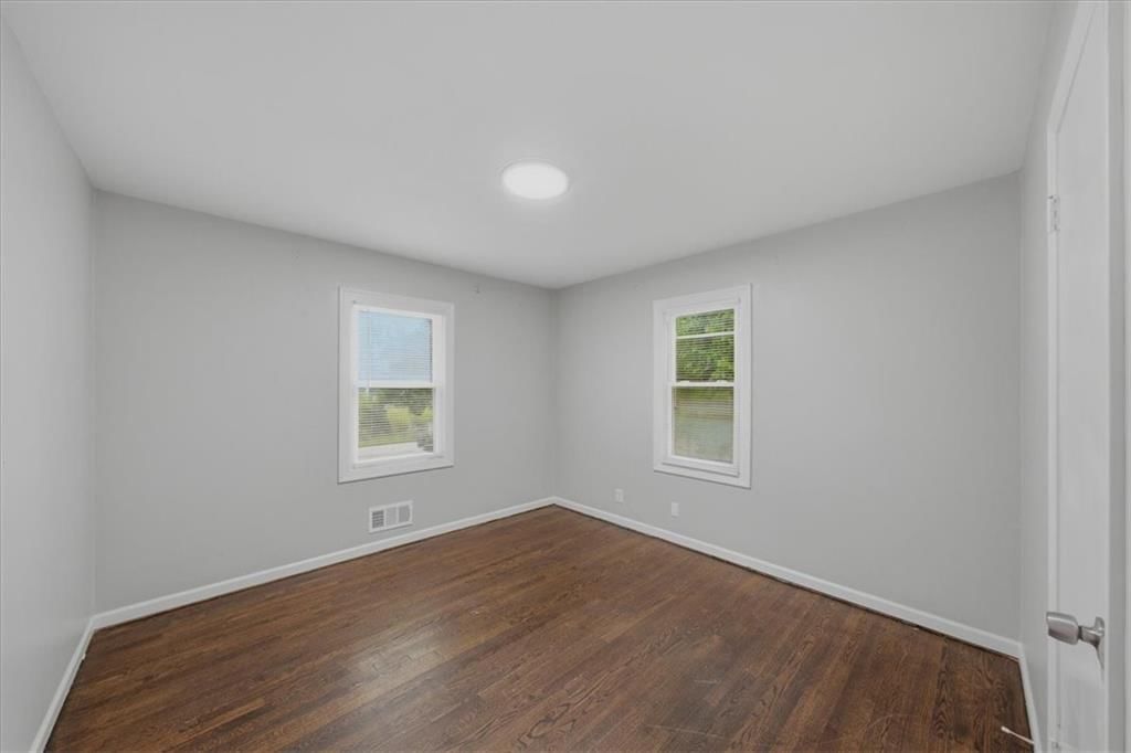 10001 Bellaire Avenue — photo 14