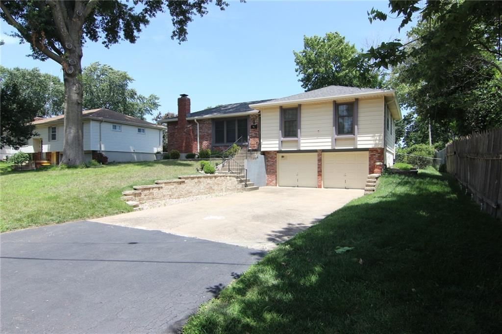 11200 W 51st Terrace — photo 2