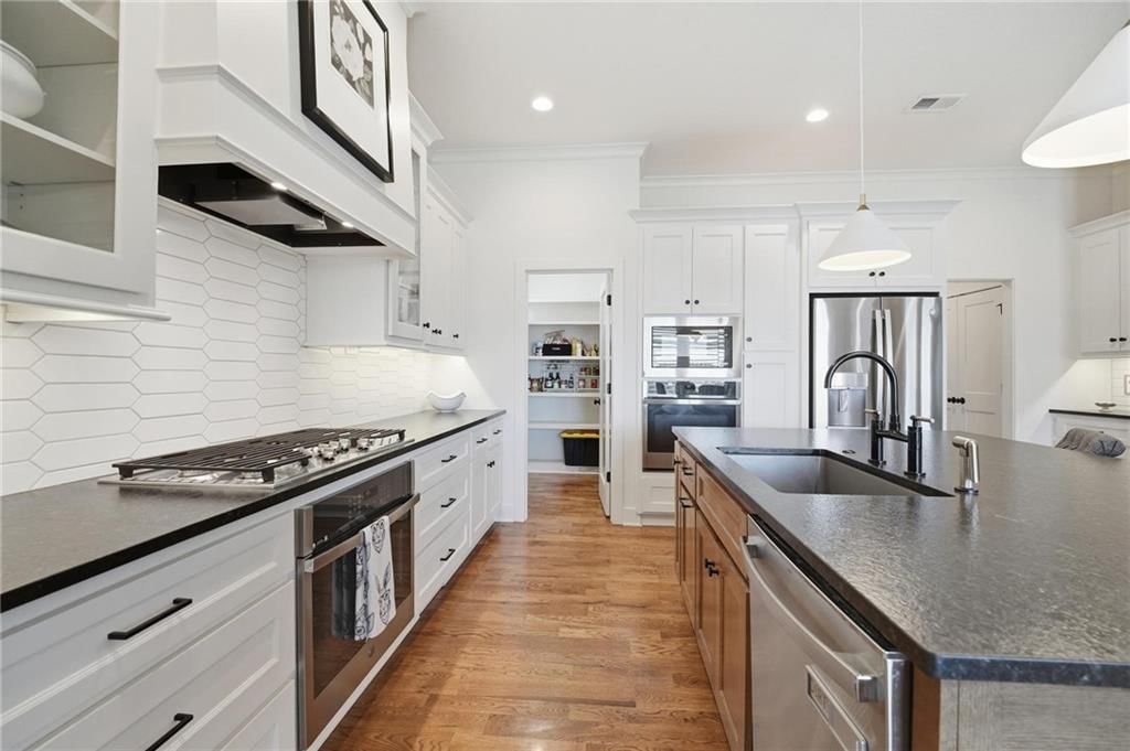 11584 S Roundtree Street — photo 12
