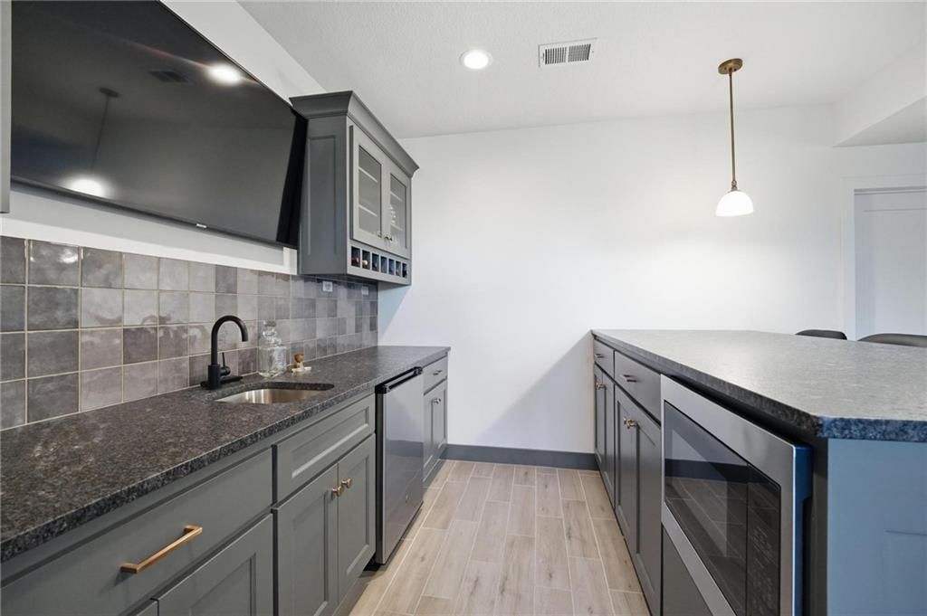 11584 S Roundtree Street — photo 36