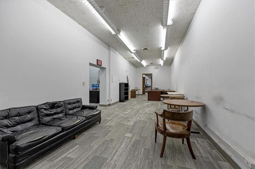 6100 Troost Avenue — photo 16