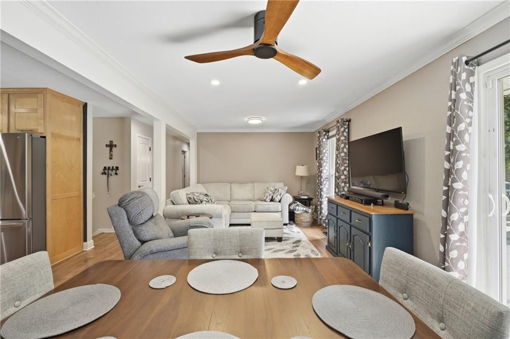 408 N Jefferson Street — photo 11