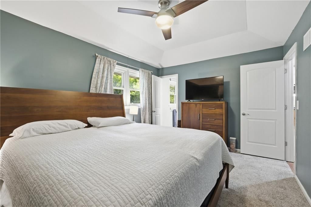 408 N Jefferson Street — photo 18
