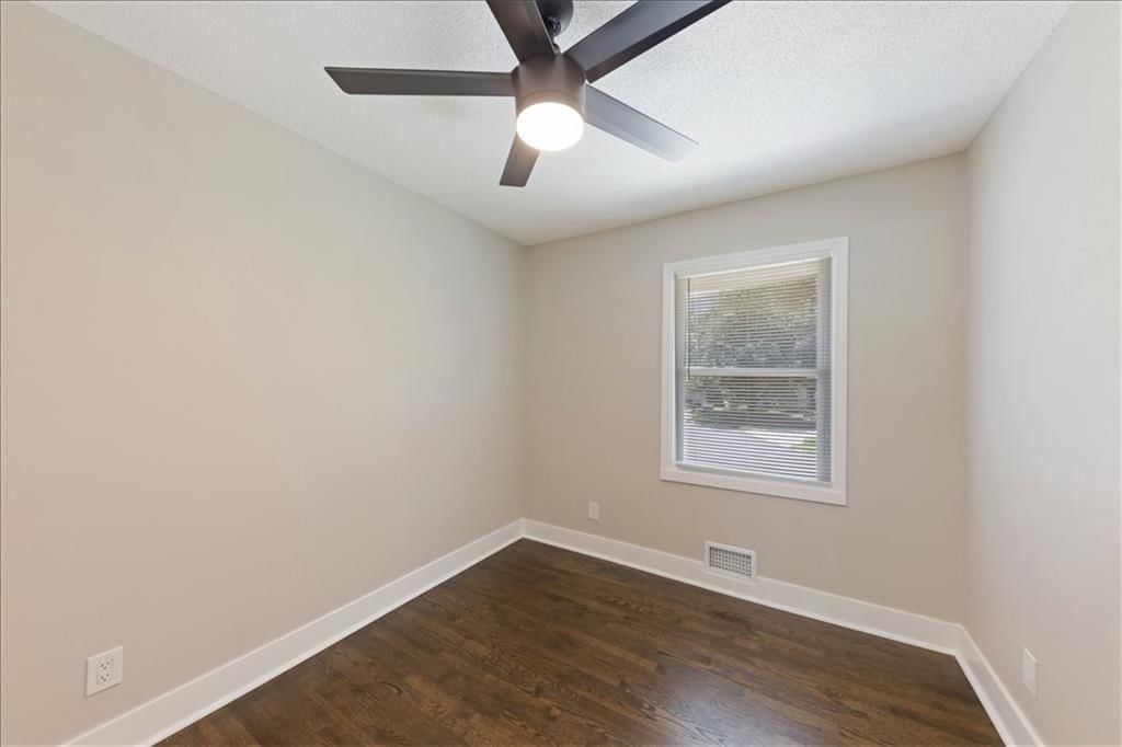 11207 Monroe Court — photo 7