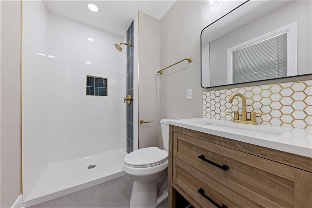 11207 Monroe Court — photo 14