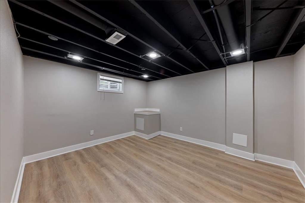 11207 Monroe Court — photo 18
