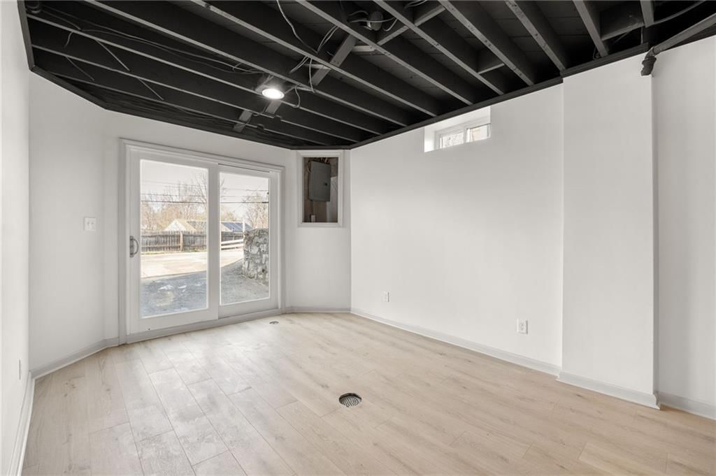 822 E 72nd Street — photo 26