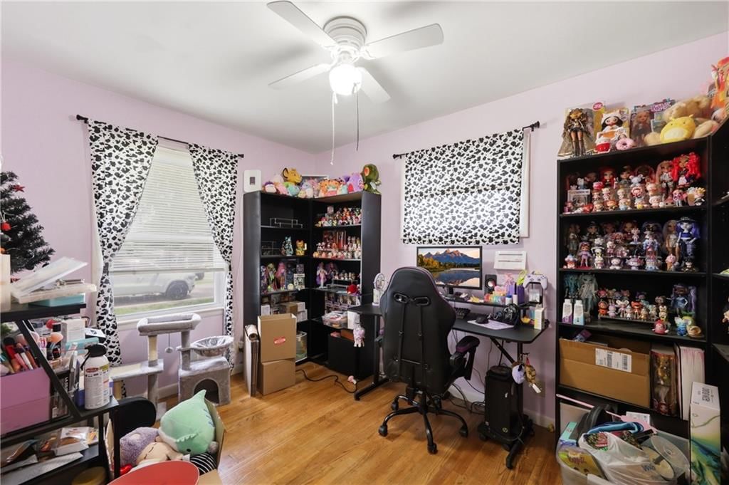 504 NE Lynn Street — photo 10