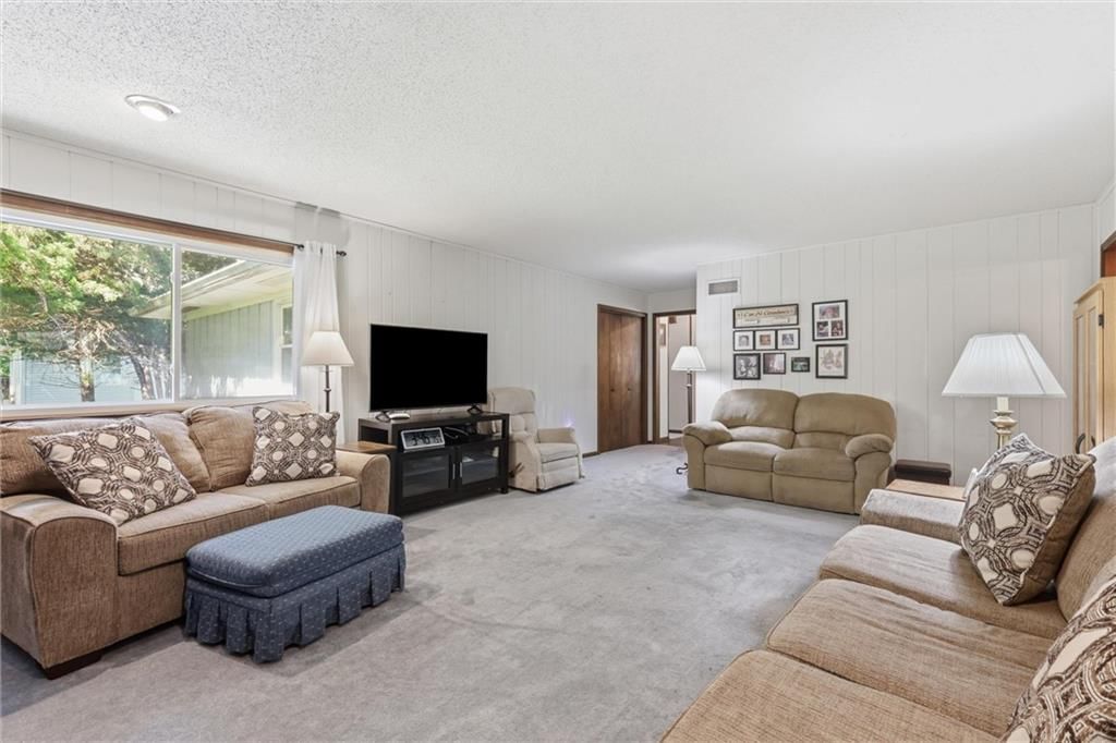 15960 Nall Avenue — photo 7