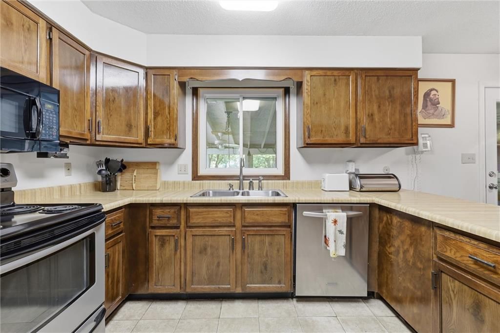 15960 Nall Avenue — photo 12
