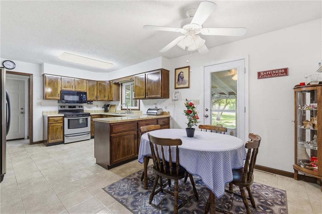 15960 Nall Avenue — photo 14