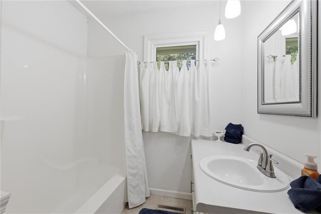 15960 Nall Avenue — photo 22