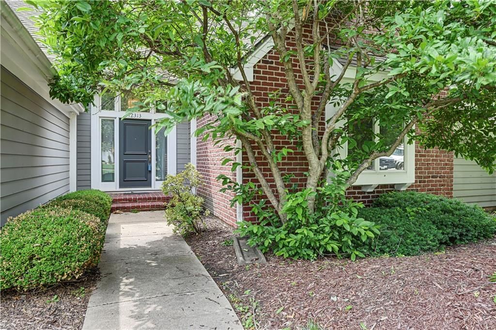 12313 Pembroke Lane — photo 4