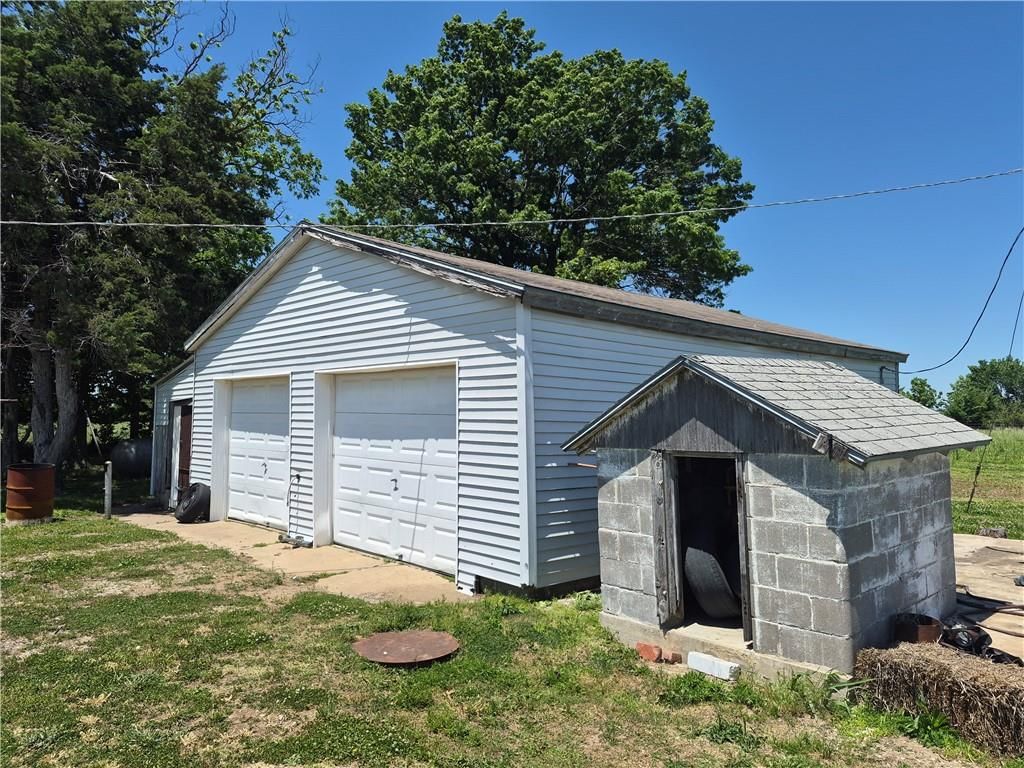 2125 CR 5250 — photo 25