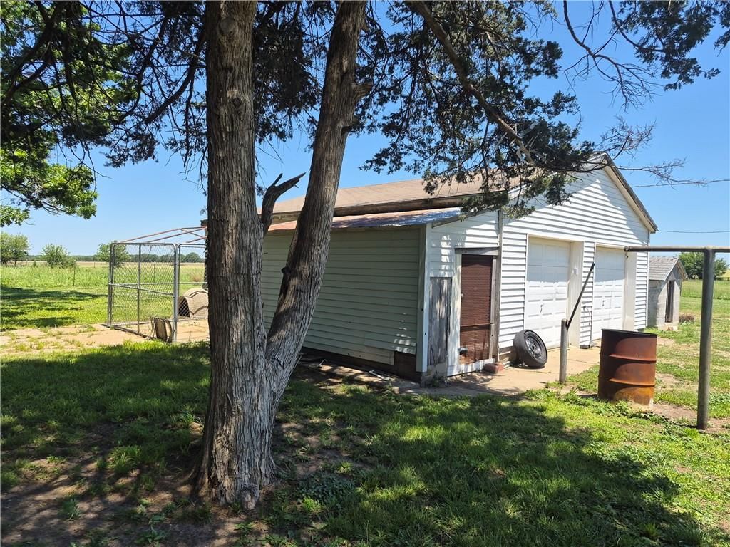 2125 CR 5250 — photo 26