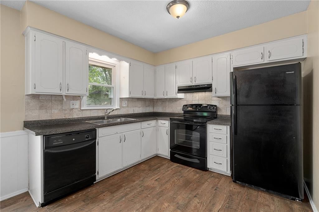 606 NE 114th Street — photo 11