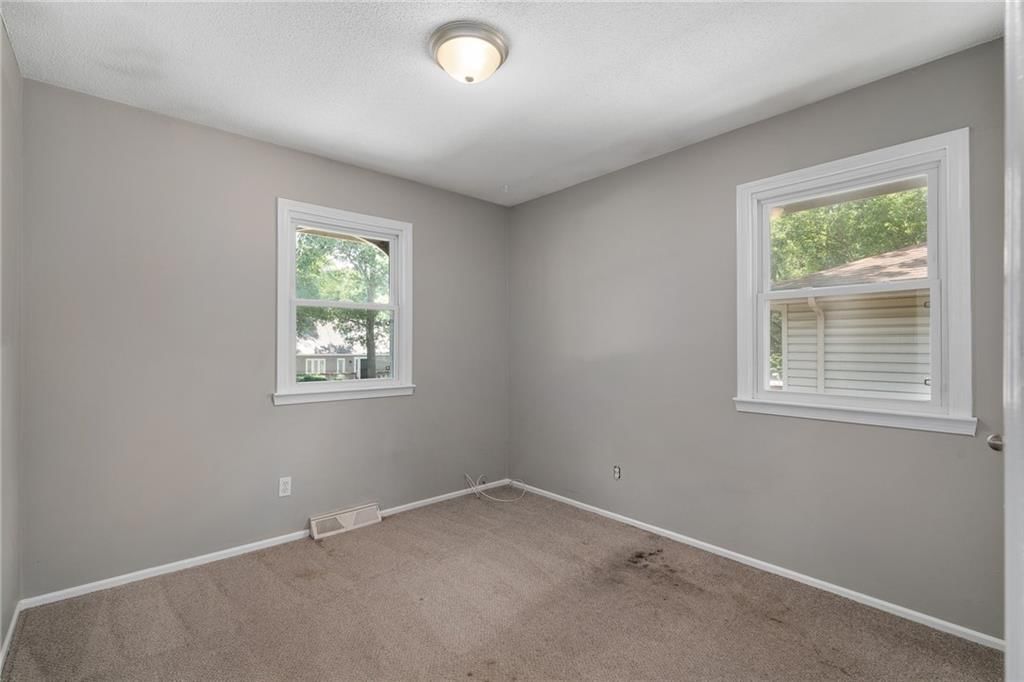 606 NE 114th Street — photo 17