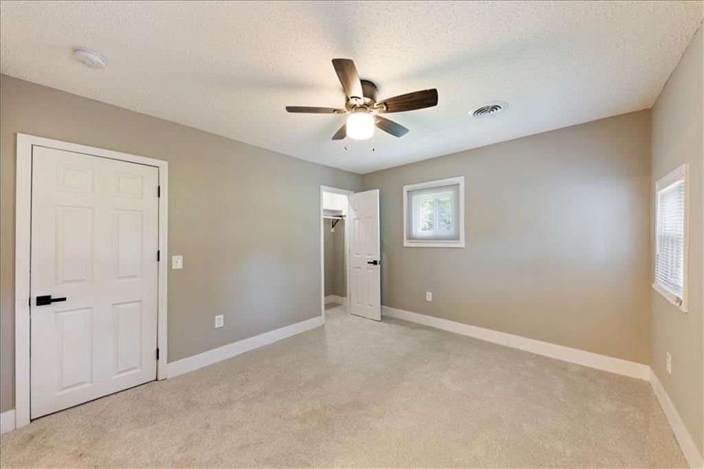 8005 Harris Avenue — photo 11