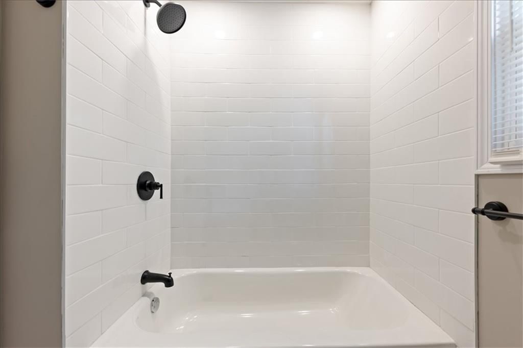 8005 Harris Avenue — photo 19