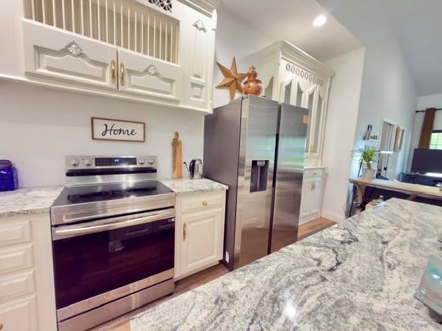 427 W Walnut Street — photo 5