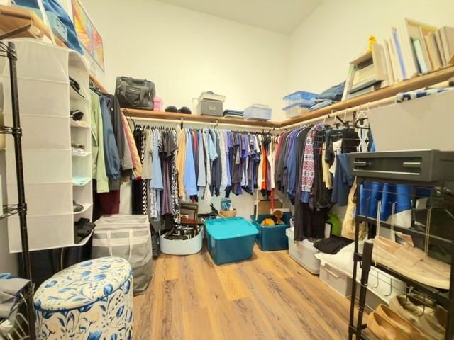 427 W Walnut Street — photo 16