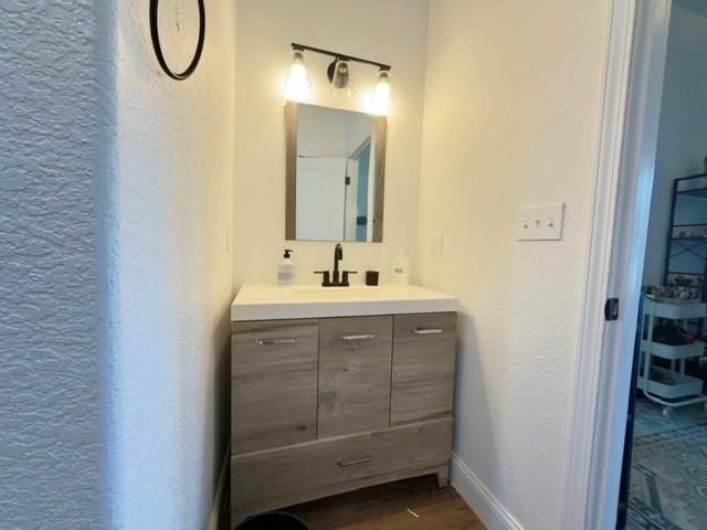 427 W Walnut Street — photo 22