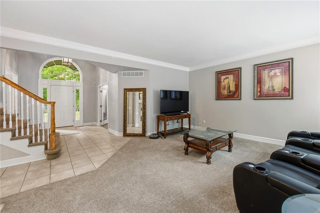 16016 Rosewood Street — photo 11