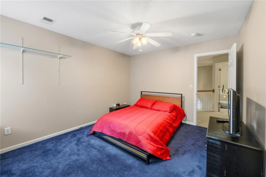 16016 Rosewood Street — photo 45