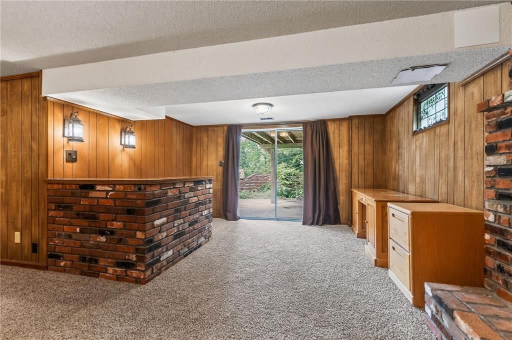 6832 Sterling Avenue — photo 21