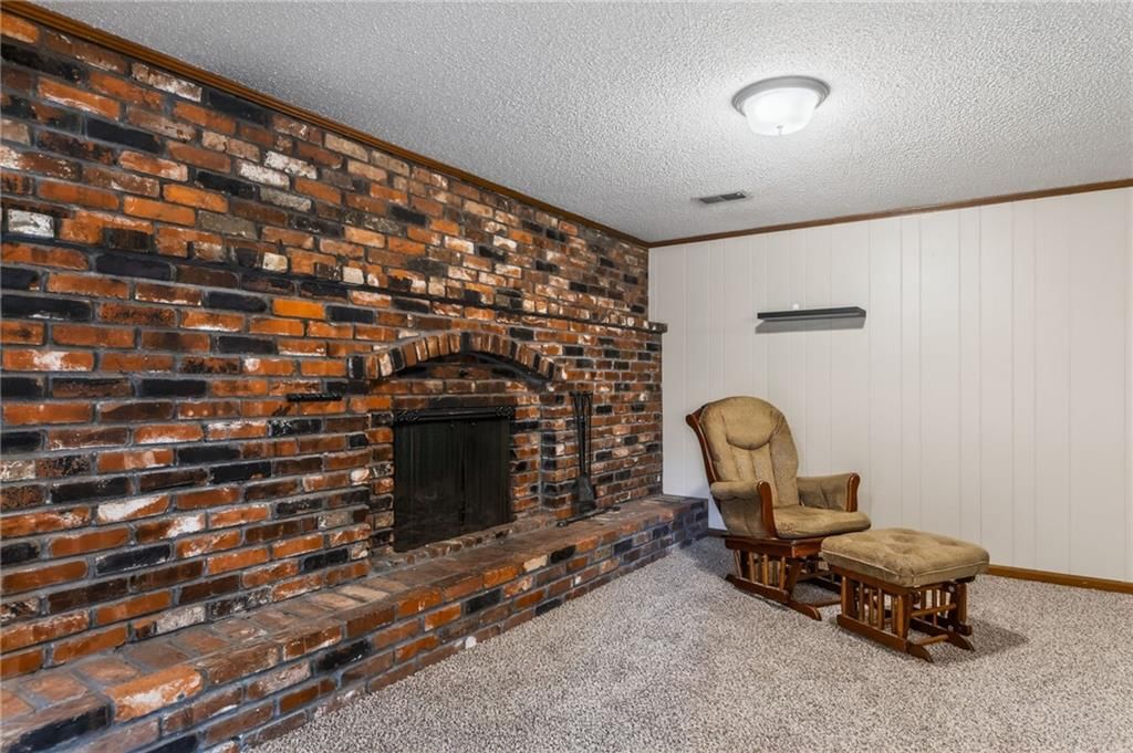 6832 Sterling Avenue — photo 23