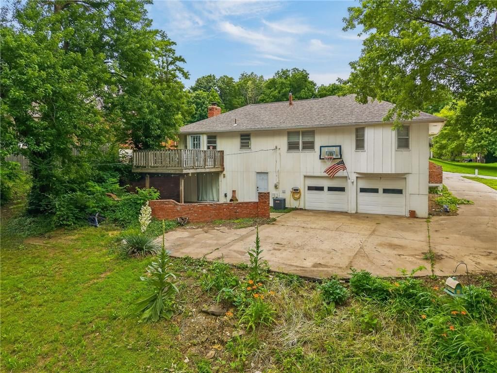 6832 Sterling Avenue — photo 28
