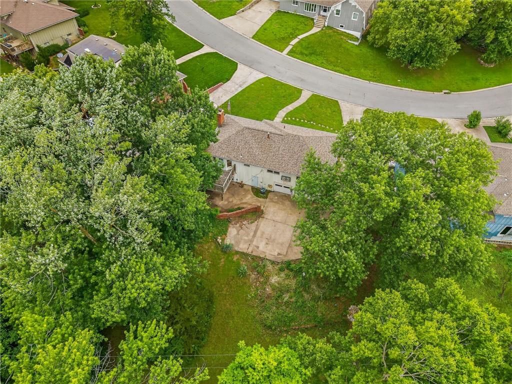 6832 Sterling Avenue — photo 35
