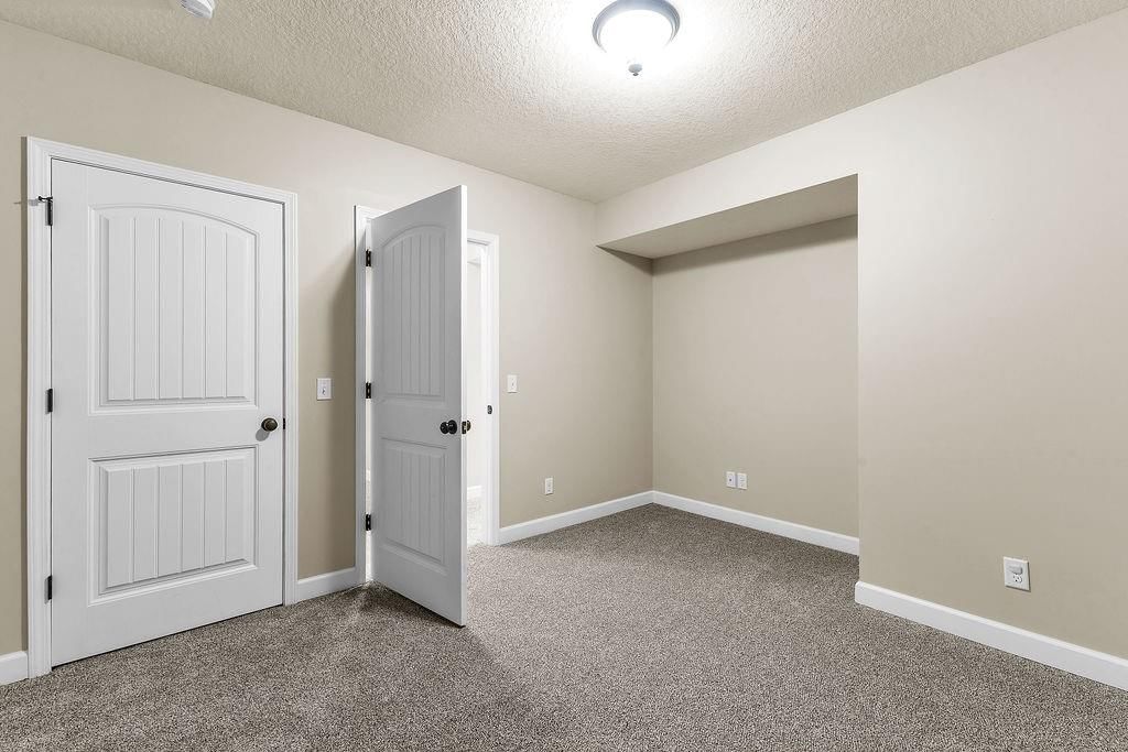 2708 Meadow Ridge Drive — photo 40