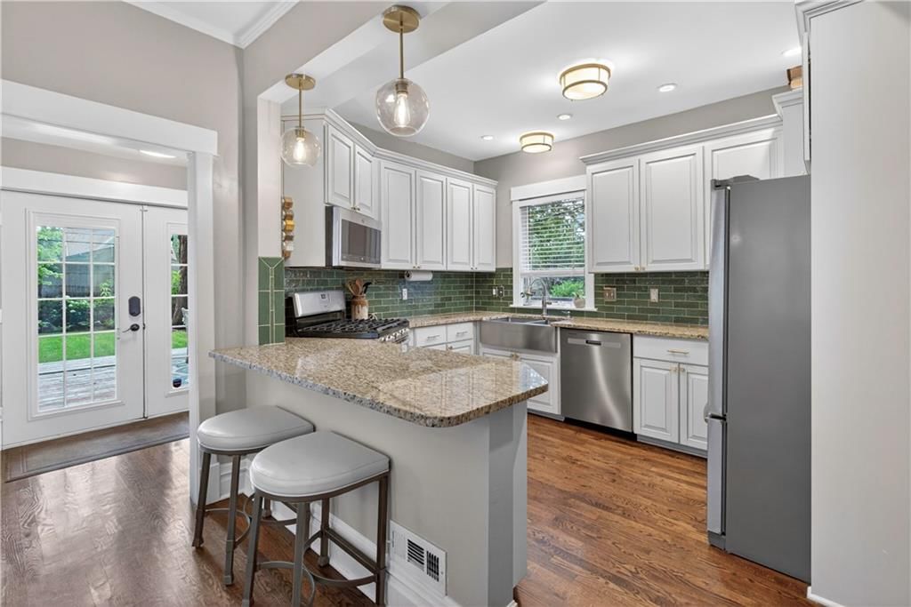 4120 Terrace Street — photo 12