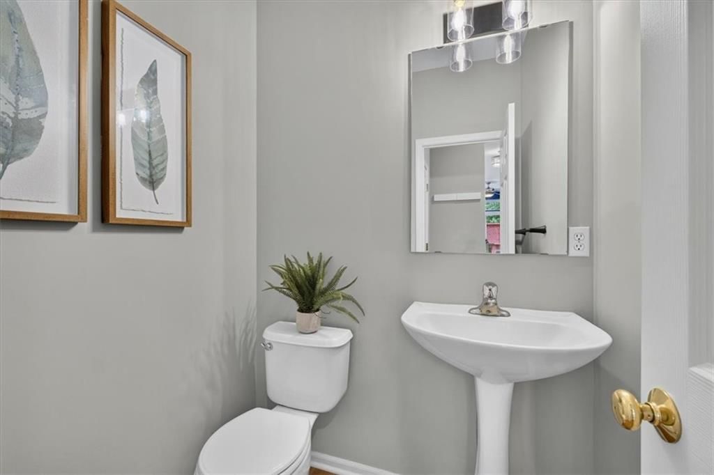 15932 Linden Street — photo 12