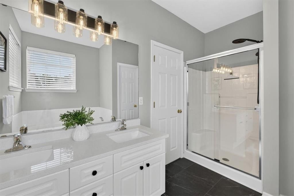 15932 Linden Street — photo 14
