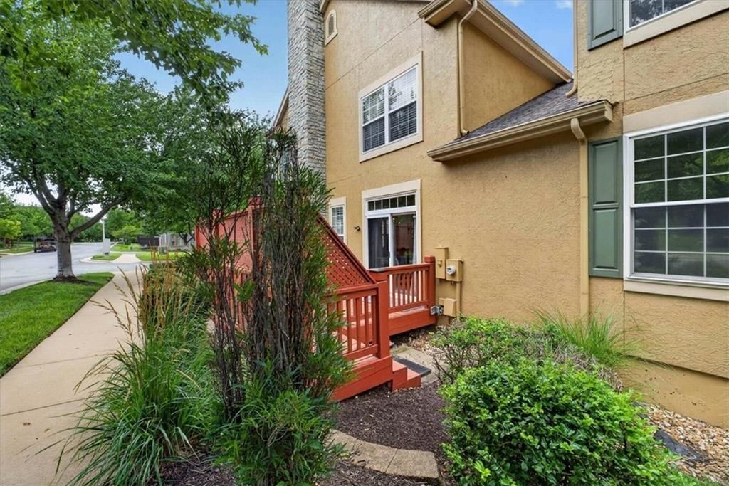 15932 Linden Street — photo 23