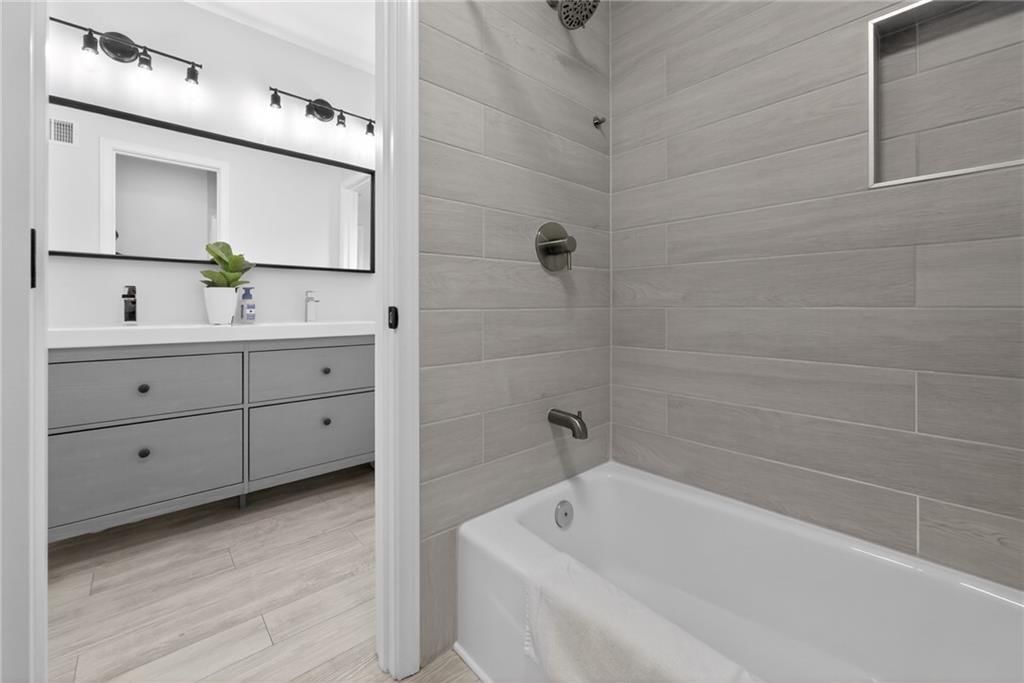 16535 W 80th Terrace — photo 19