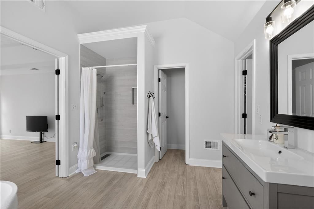 16535 W 80th Terrace — photo 27