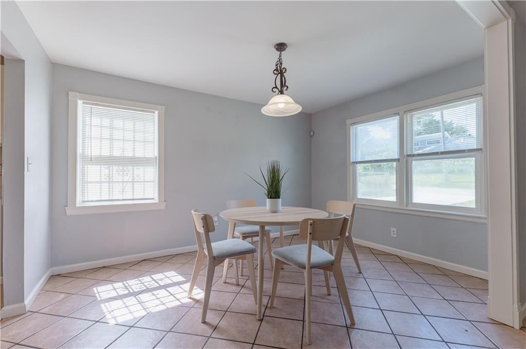 4525 Freeman Avenue — photo 11