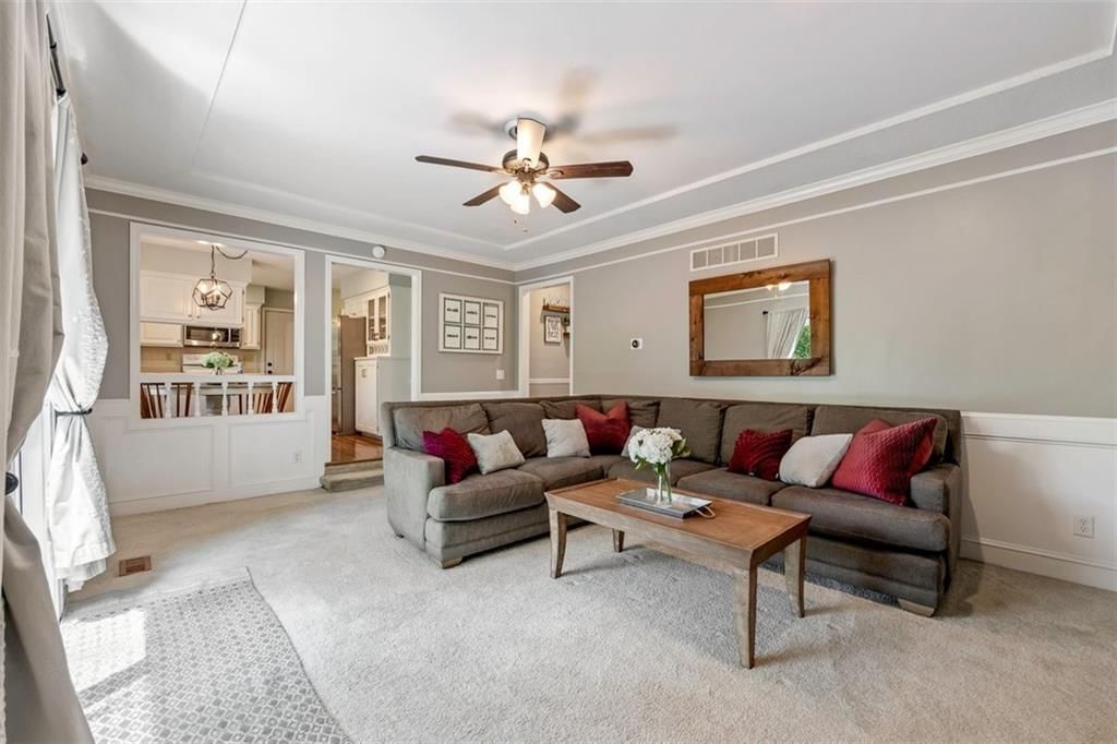 309 N Mesquite Street — photo 3