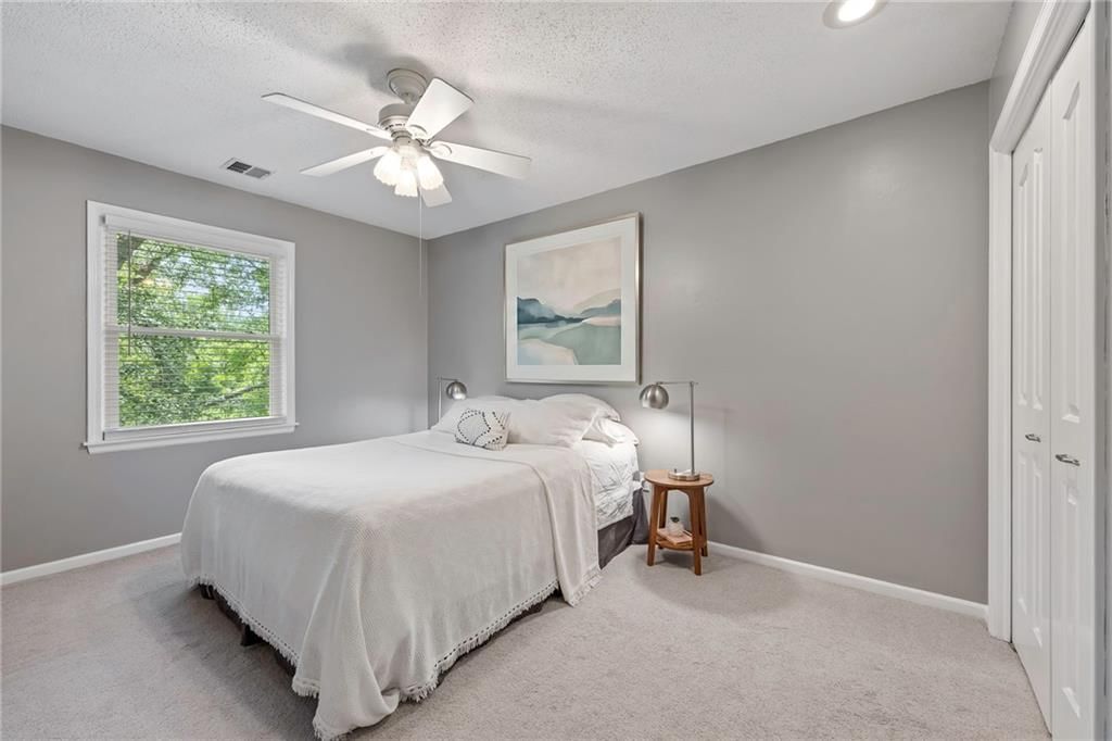 309 N Mesquite Street — photo 12