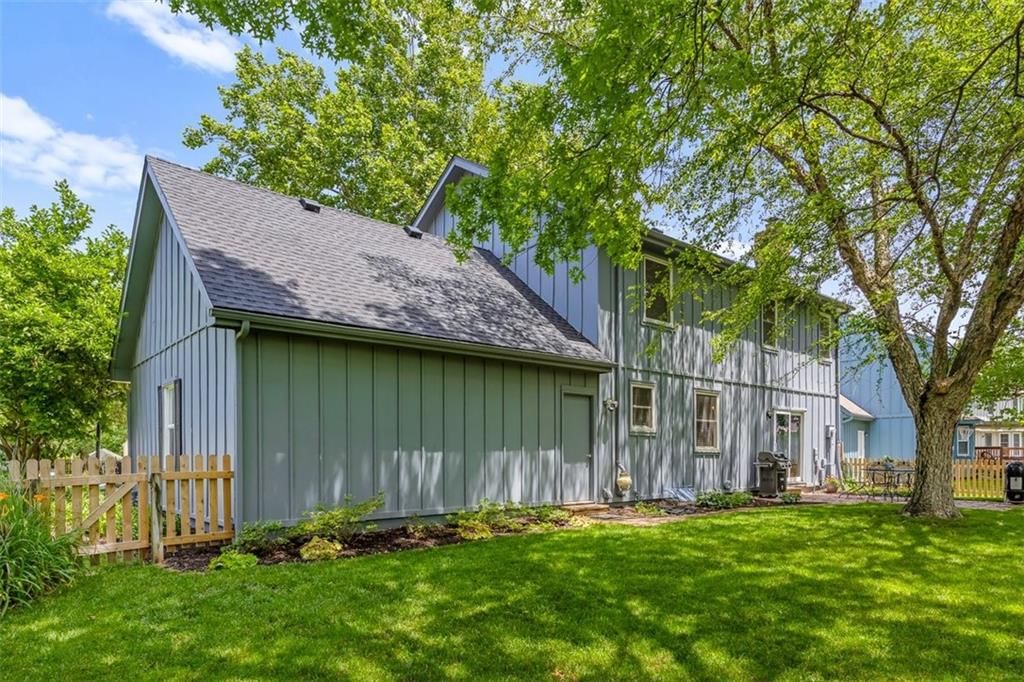 309 N Mesquite Street — photo 31