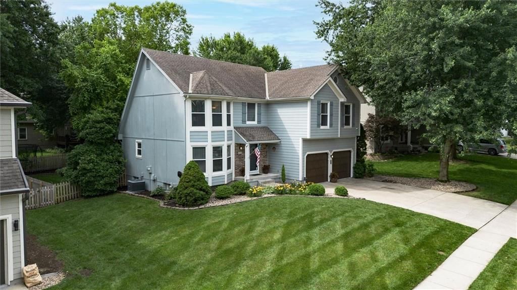 217 SE Sumpter Drive — photo 4
