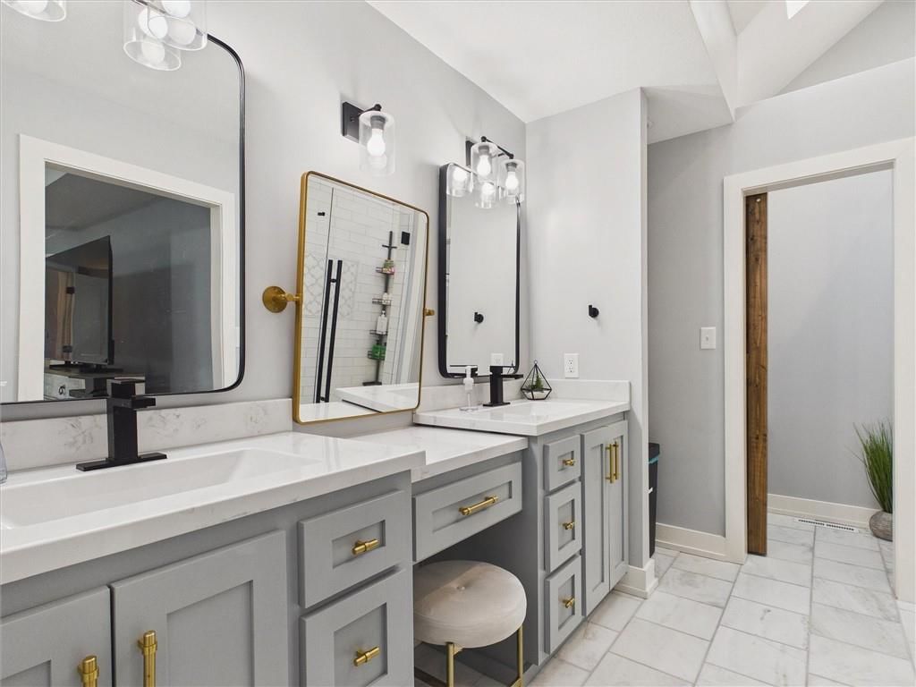 217 SE Sumpter Drive — photo 31
